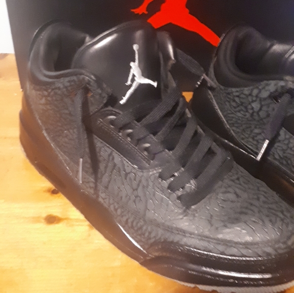 Shoes - Picture 11 of 13